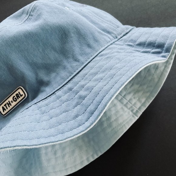 "HOST PICK" ATHLETA GIRL Reversible Bucket Hat NWT Size S/M - Picture 2 of 6